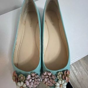 Turquoise Nine West flats with Flowers, 8